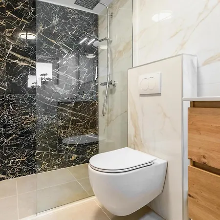 2 Bedroom Stunning In Semesterbostad