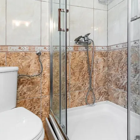 2 Bedroom Stunning In 度假居