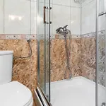 2 Bedroom Stunning In Hébergement de vacances
