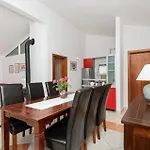 2 Bedroom Stunning In بيت للعطل *